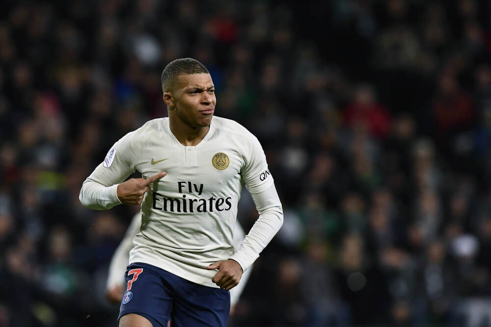 打科尔脸！理查德半场12分5板 此前因为资历不够被DNP三场！